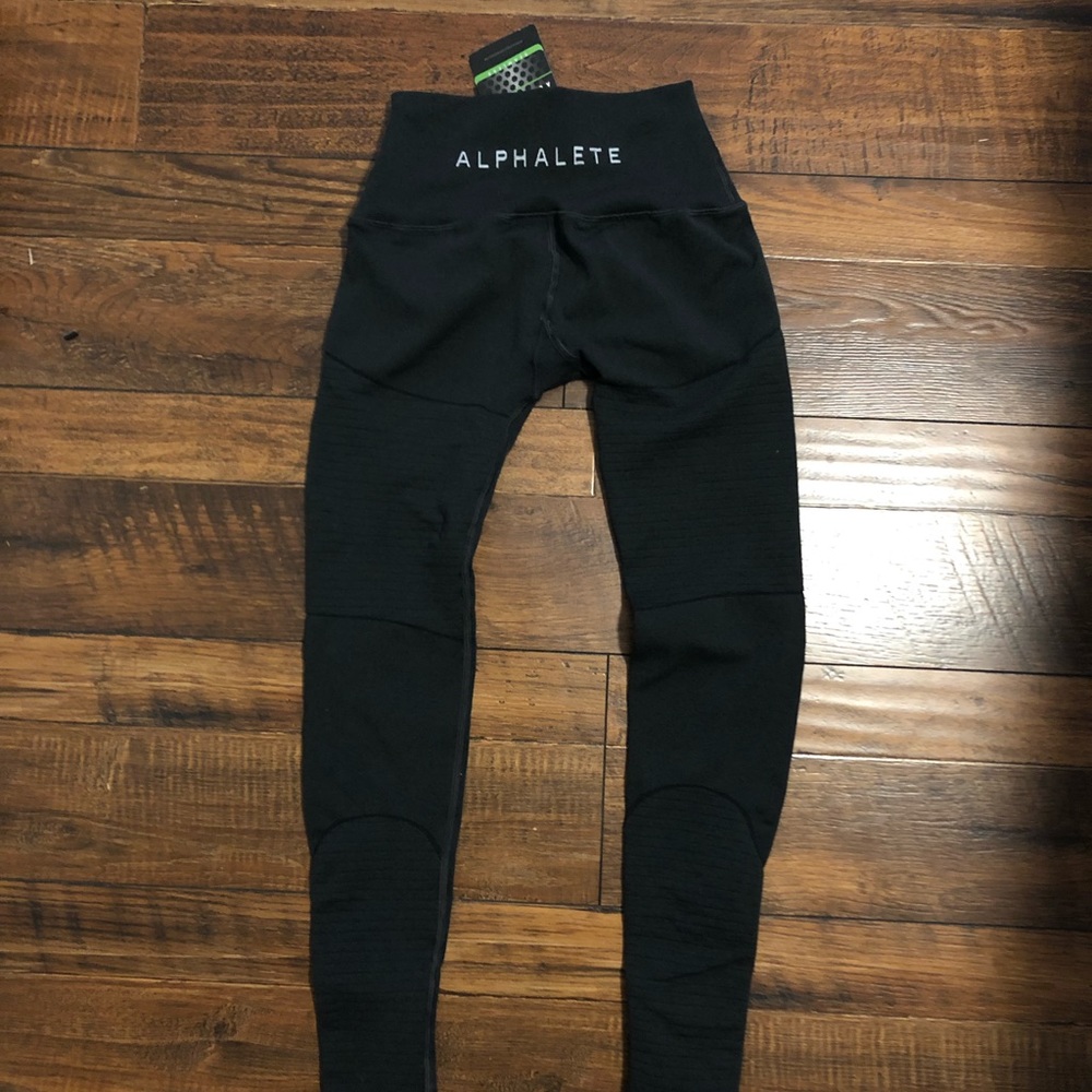Alphalete seamless leggings